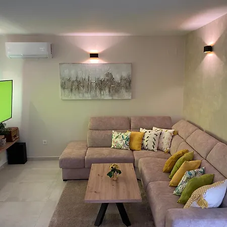 Villa Maginja Sutivan