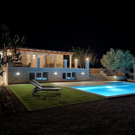 Vila Maginja *